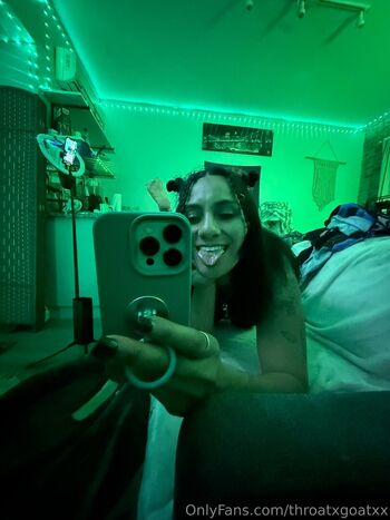 throatxgoatxx