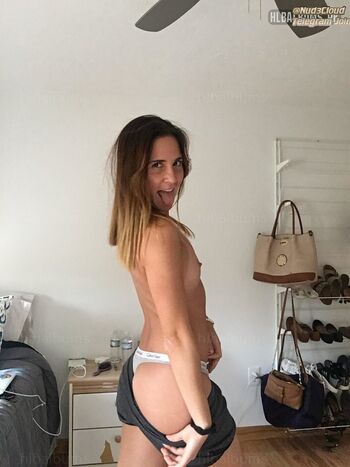 Full leaked Tia woodarek page private onlyfans photo