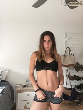Full leaked Tia woodarek private onlyfans photo