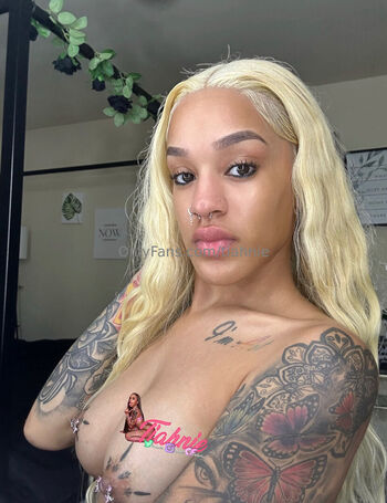 Full leaked Tiahnie private onlyfans photo