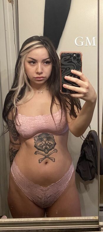 Full leaked Tiiinkkk private onlyfans photo