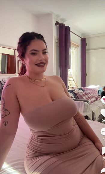 Full leaked Tiktok live nipslips nudity private onlyfans photo