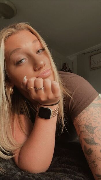 Full leaked Tillyy houstonn private onlyfans photo