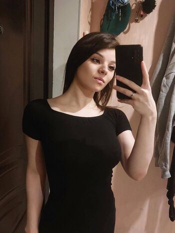 Full leaked Tiny snoozie private onlyfans photo