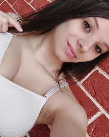 Full leaked Tiny snoozie private onlyfans photo