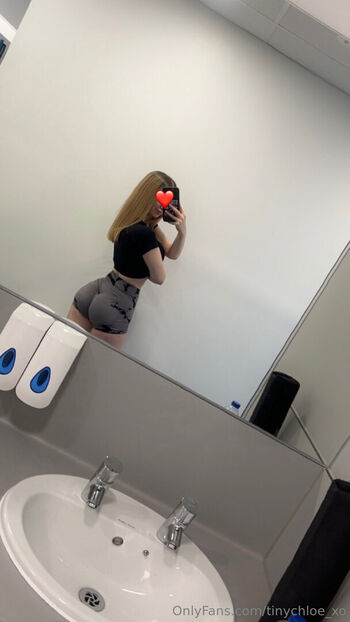 tinychloe_xo
