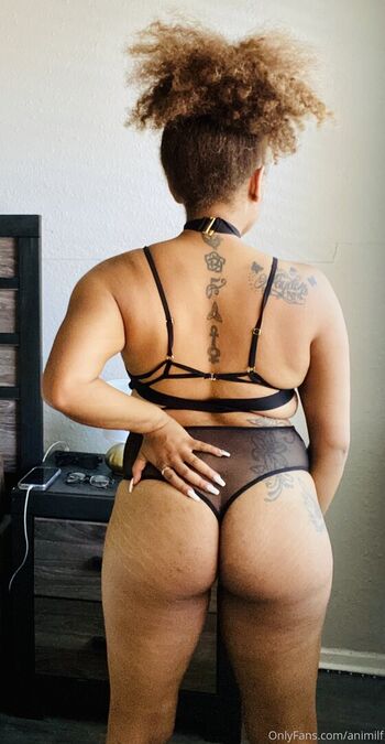 Full leaked Tittiesnlipstck private onlyfans photo