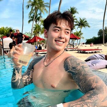 Full leaked Tituslow private onlyfans photo