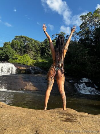 Full leaked Tixya private onlyfans photo