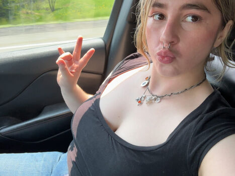 Full leaked Desire bunny/ private onlyfans photo