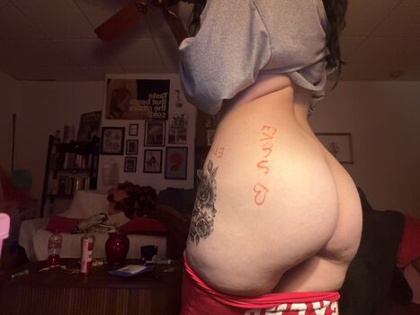 Full leaked Toodlesgalorexo private onlyfans photo