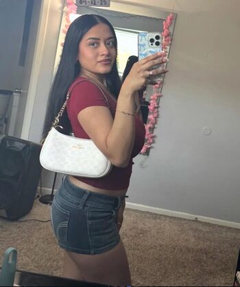 Full leaked Torresdayanara private onlyfans photo