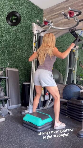 Full leaked Torrie wilson private onlyfans photo