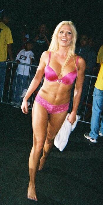 Full leaked Torrie wilson private onlyfans photo
