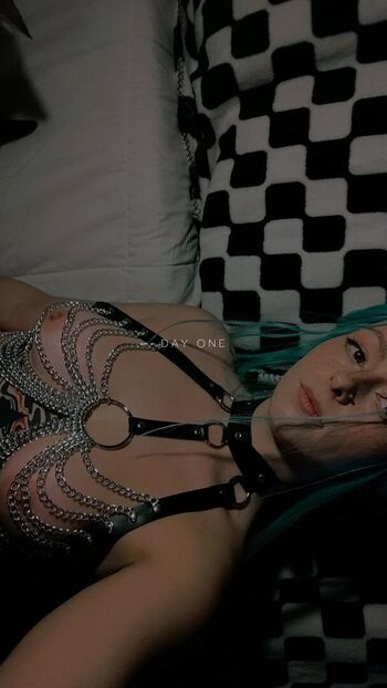 Full leaked Toxiccherub private onlyfans photo