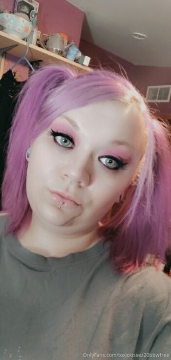 toxickissez20bbwfree