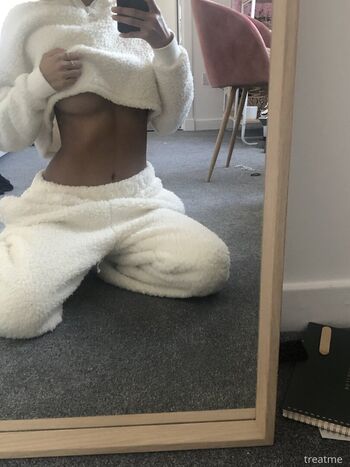 Full leaked Treatme private onlyfans photo