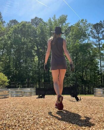 Full leaked Tricia helfer page private onlyfans photo