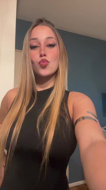 Full leaked Trini grigueli private onlyfans photo