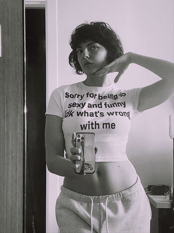 Full leaked React girlsyt/ private onlyfans photo