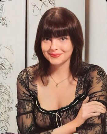 Full leaked Babylaur / private onlyfans photo
