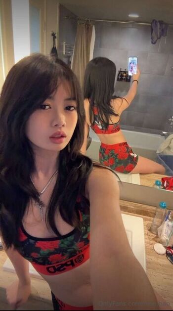 Trn._.bao Rose.bao Trnbao