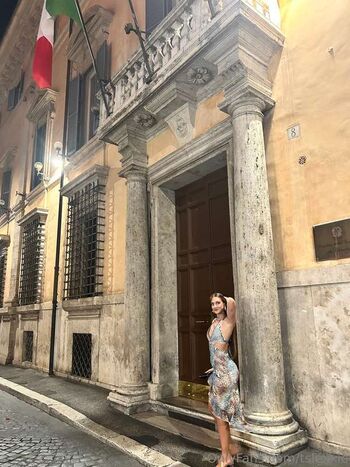 Full leaked Tslexxie private onlyfans photo