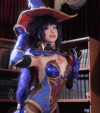 Full leaked Tsuclashima private onlyfans photo