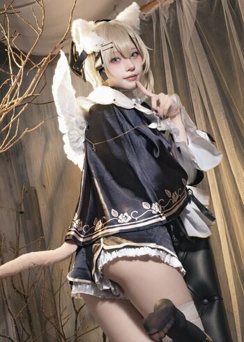Full leaked Tsukunetsukimi private onlyfans photo