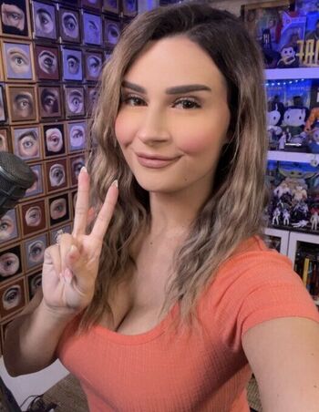 Full leaked Koda/ private onlyfans photo