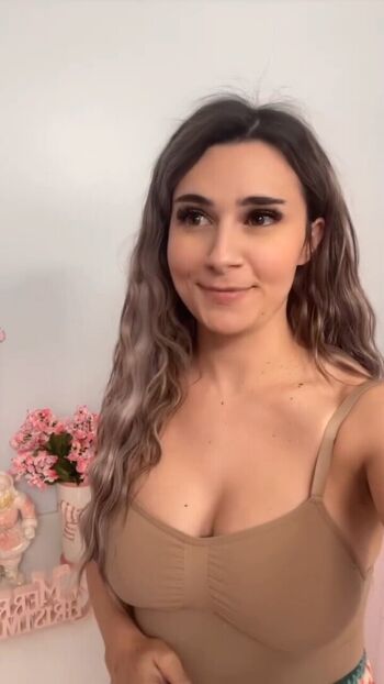 Full leaked Angeles watters / private onlyfans photo