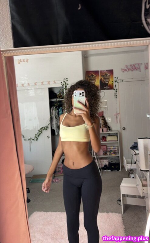 https: / ttahlula Foto OnlyFans Desnuda #166