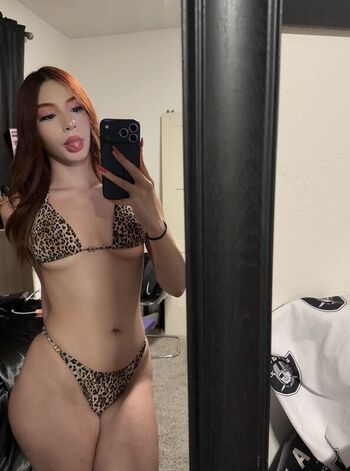 Full leaked Tunoviaray private onlyfans photo