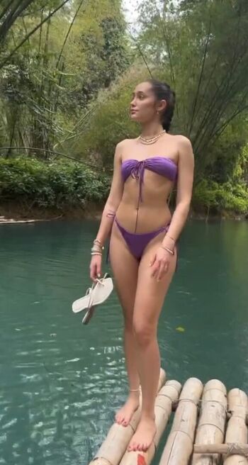 Full leaked Turkish girls page private onlyfans photo