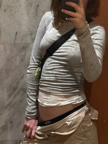 Full leaked Tvoya van private onlyfans photo