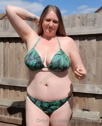 Full leaked Twistedbambi private onlyfans photo