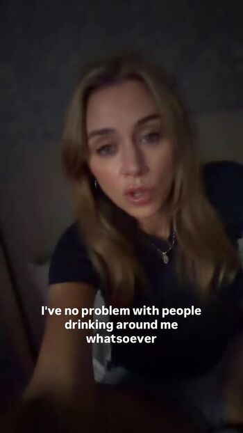 Full leaked Una healy private onlyfans photo