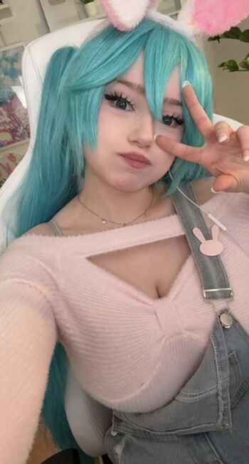 Full leaked Upminaa  page private onlyfans photo