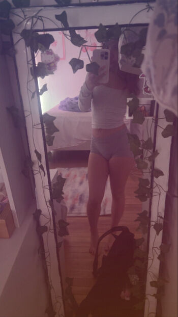 Full leaked Urfavvhoang private onlyfans photo