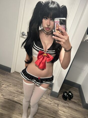 Full leaked Urwhitegf private onlyfans photo