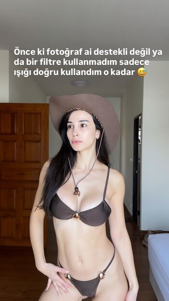 Full leaked Vahide bulu private onlyfans photo