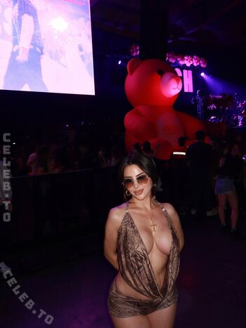 Full leaked Vaimonroe private onlyfans photo