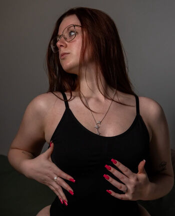 Full leaked Val dvlm private onlyfans photo