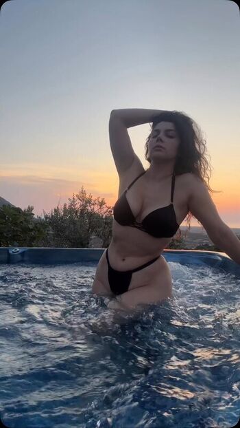 Full leaked Valentina nappi private onlyfans photo