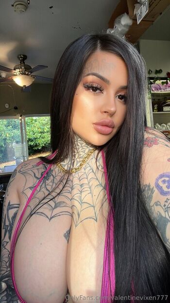 Full leaked Valentinevixen private onlyfans photo