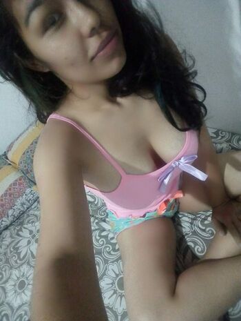 Full leaked Valeria arango private onlyfans photo