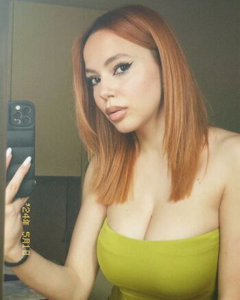 valeriaaatzori