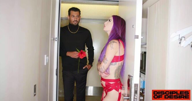 Full leaked Valerica steele  page private onlyfans photo