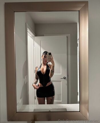 Full leaked Valerie cossette private onlyfans photo