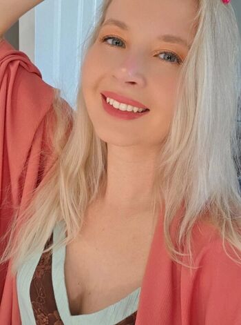 Full leaked Valeriya asmr private onlyfans photo